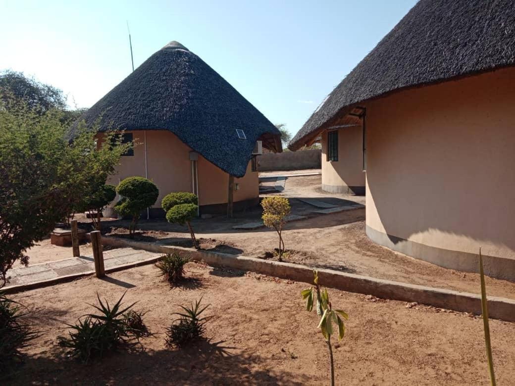 Nkanga Hotel Kasane Dış mekan fotoğraf