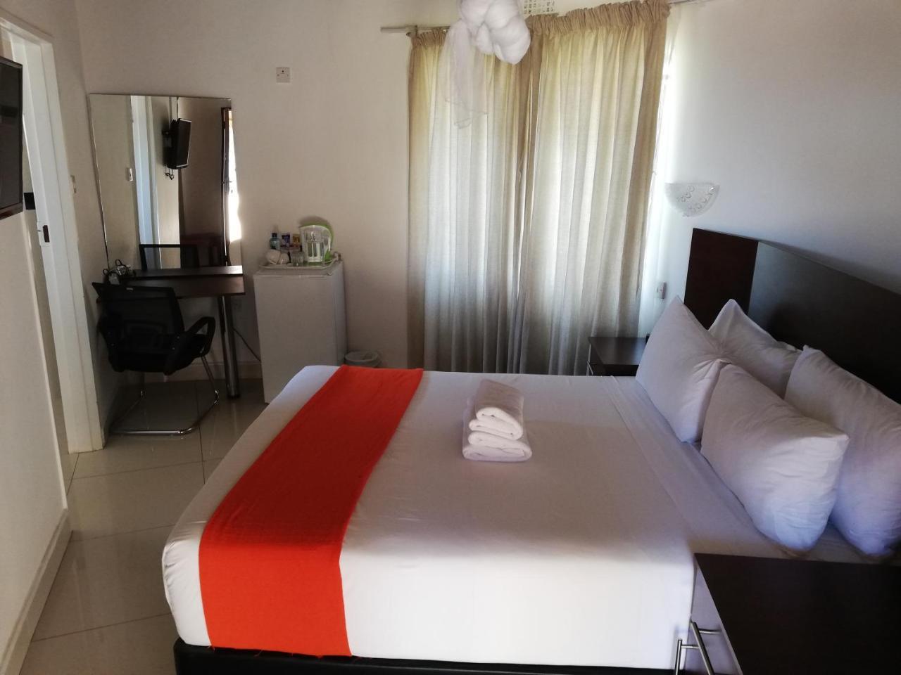 Nkanga Hotel Kasane Dış mekan fotoğraf