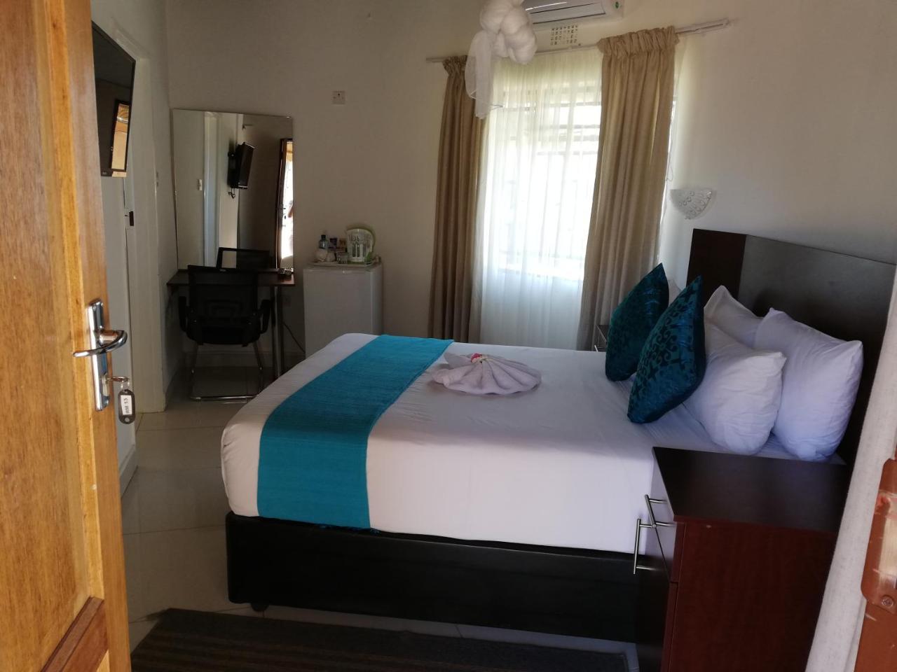 Nkanga Hotel Kasane Dış mekan fotoğraf