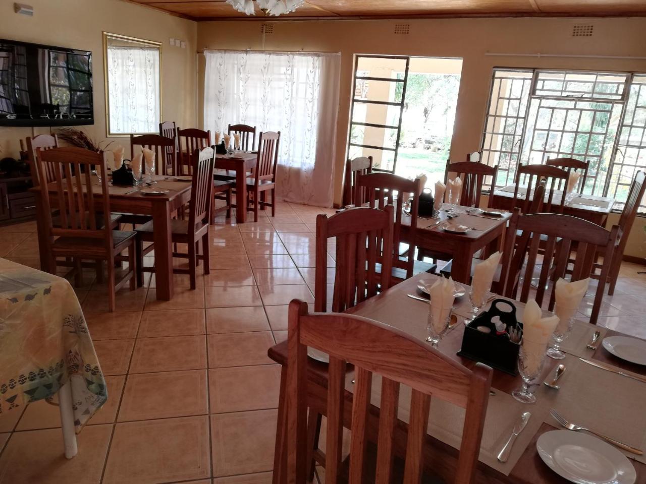 Nkanga Hotel Kasane Dış mekan fotoğraf